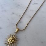 Ήλιος της Αύρας Necklace