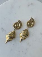 Golden Seashell Earrings - Image 2