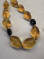 Amber Tortoise Necklace - Image 2