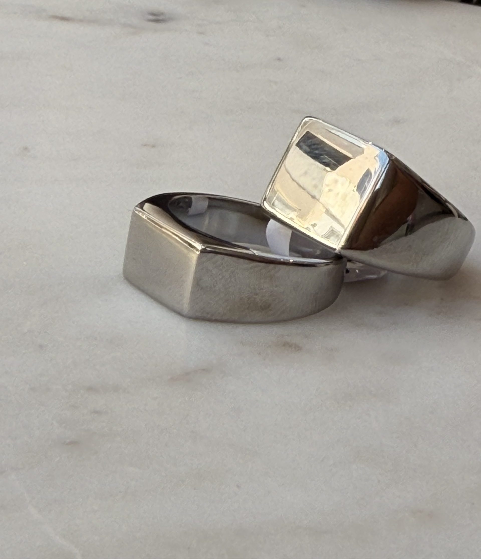 IMG_4248 Silver Edge Ring - Image 1