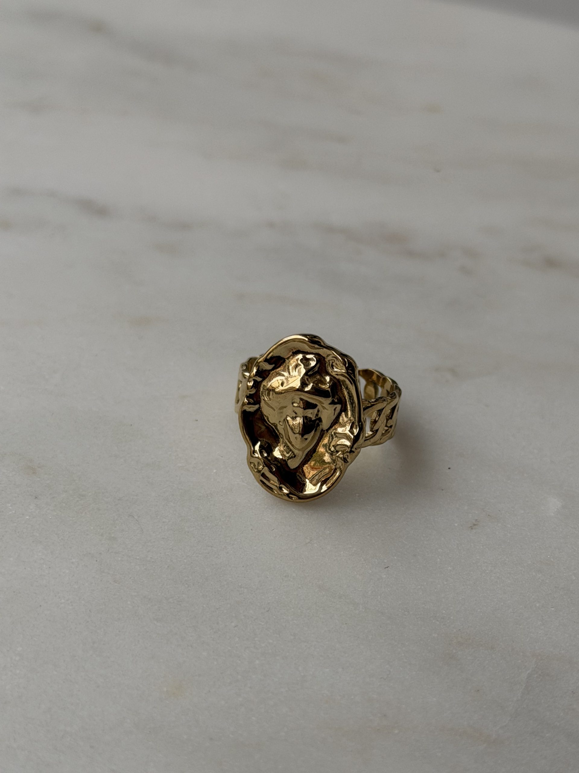 IMG_7058 Oval Vintage Ring - Image 1